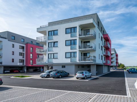 Pronájem bytu 2+kk, U Kasáren Dašice
