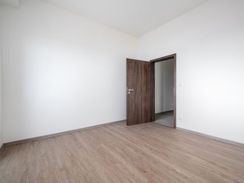 pronájem bytu 3+kk Dašice