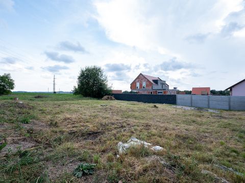 Prodej pozemku 452 m2 Všestary Hradec Králové