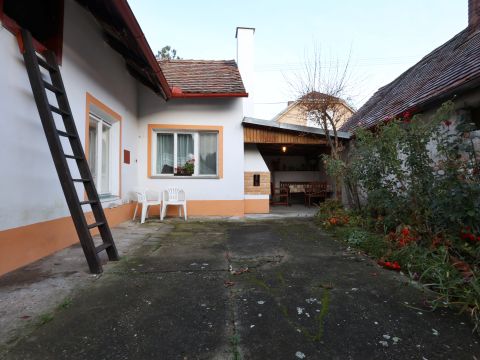 pronajem-rodinneho-domu-chrast